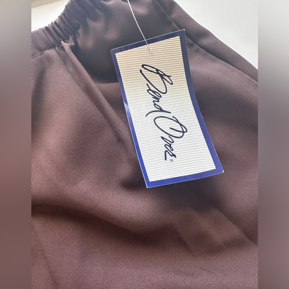 NWT Vintage Levi’s Bend Over Brown High Waisted Pleated Cropped Pants 12 Petite - Picture 4 of 7